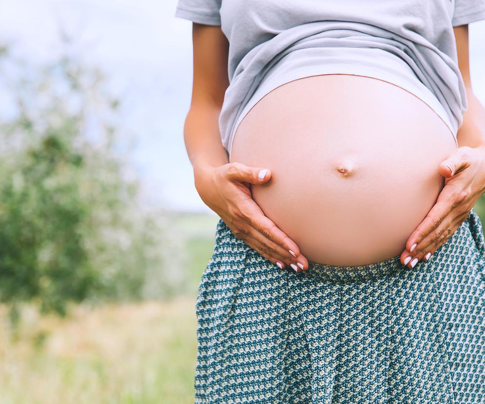 Dlaczego pępek w ciąży zmienia swój wygląd? I czy powinno cię to niepokoić? 