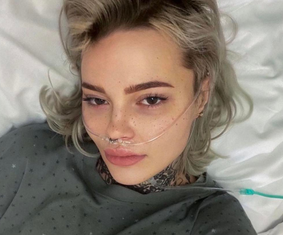 Monika Miller pod tlenem