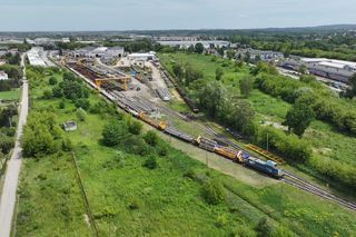 Nowy plac Zawiszy przyjechał do Warszawy w częściach