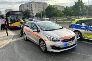 Dantejskie sceny w autobusie. Pasażer roztrzaskał głowę podczas gwałtownego hamowania. Nie żyje