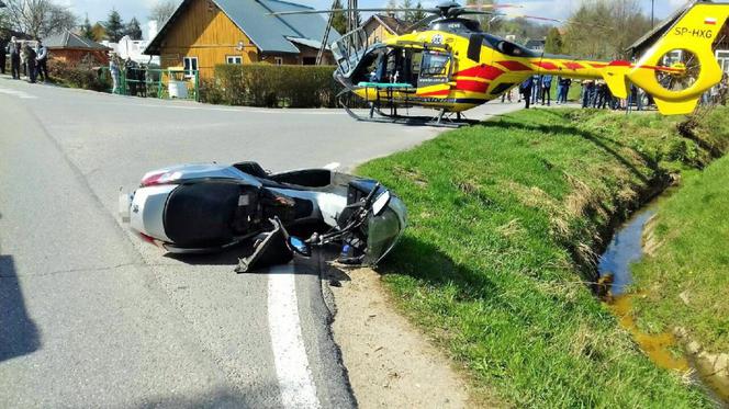 Wypadek na Podkarpaciu: Audi najechało na motocykl. Ranny ojciec i 10-letni syn