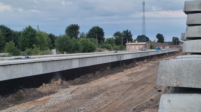 Z Olsztyna do Ełku podróż koleją będzie krótsza. Tak wygląda remont linii pod Giżyckiem