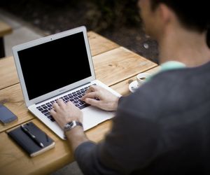 Dzień Informatyka. Wynagrodzenia w IT 