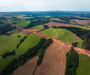 Autostrada D11 w Czechach - zdjęcia z budowy - sierpień 2025