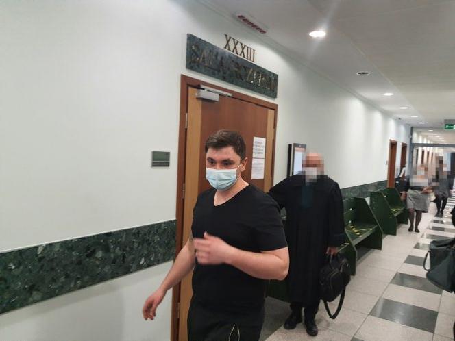 Zenek Martyniuk dowiózł syna do sądu