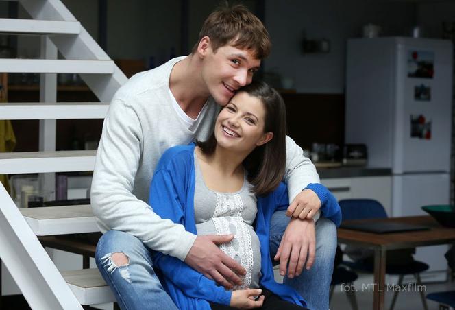 M jak miłość. Kasia (Agnieszka Sienkiewicz), Marcin (Mikołaj Roznerski)