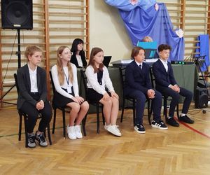 Uroczystość jubileuszowa w siedleckiej Dziesiątce była okazją do wspomnień