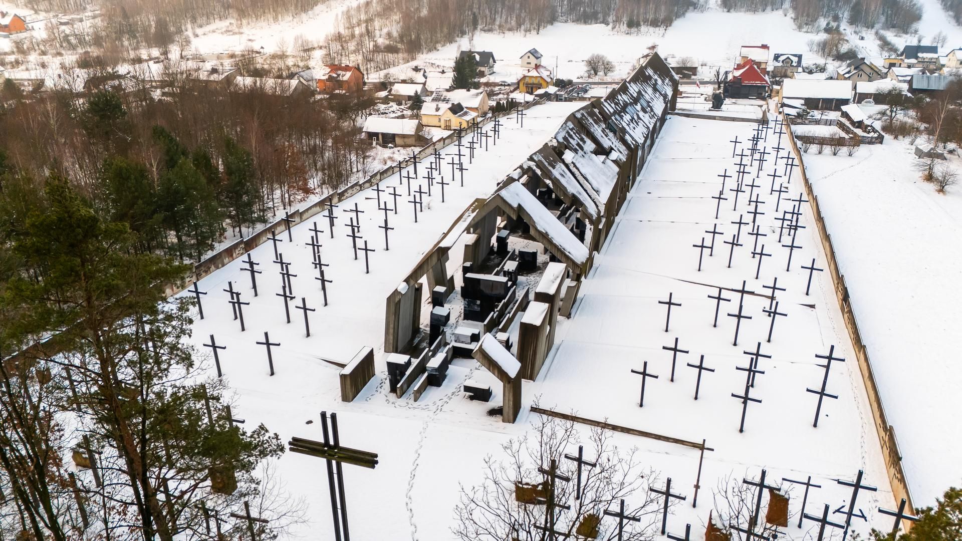 Mauzoleum Martyrologii Wsi Polskich w Michniowie