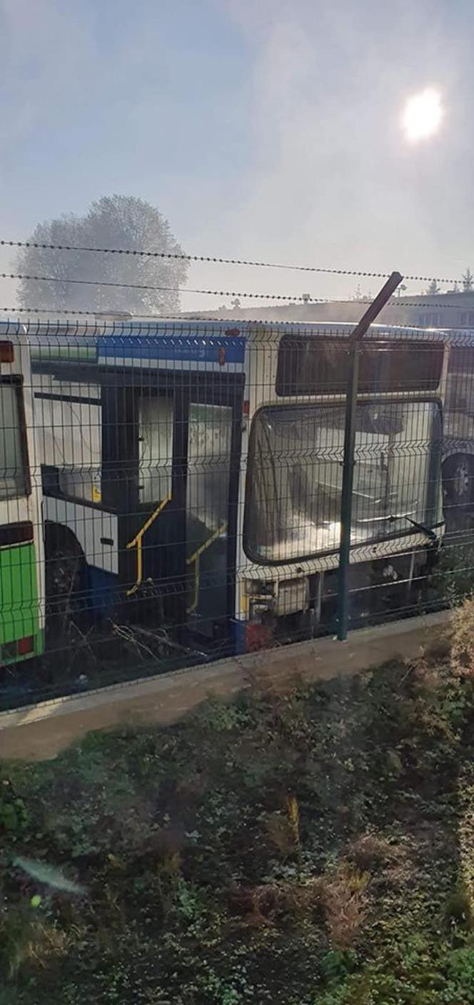 Pożar autobusu w Wejherowie [ZOBACZ ZDJĘCIA]