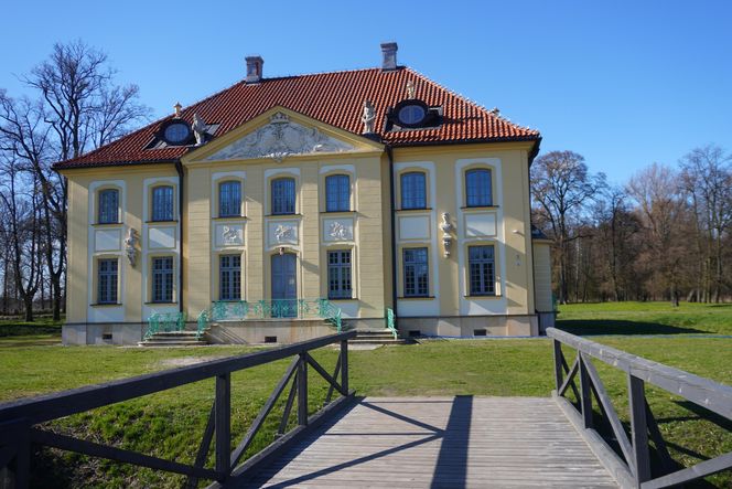 Pałace Branickich w Polsce