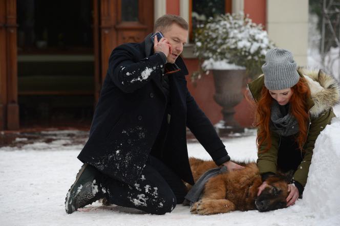 Komisarz Alex odcinek 111, Piotr Górski (Krystian Wieczorek), Nina (Karolina Nolbrzak)