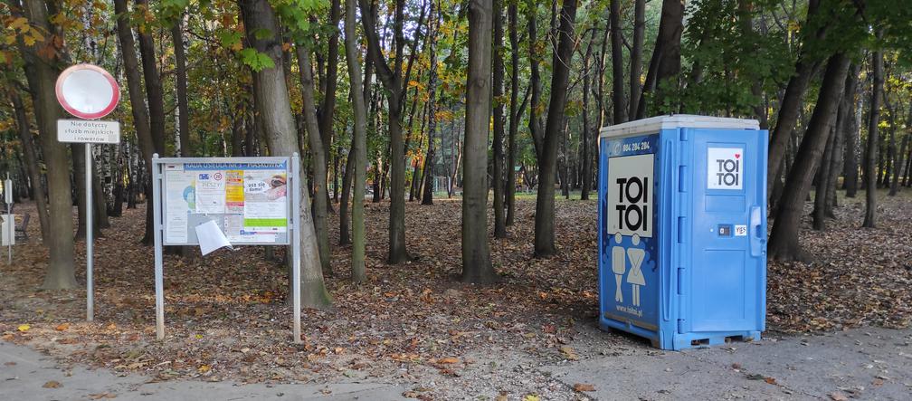 Toalety w Parku Piaskówka w Tarnowie