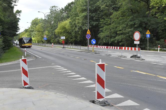 Najgorsza trasa do Warszawy wyremontowana. Kierowcy jadą nową Czecha i Traktem Brzeskim