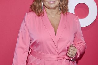 Te gwiazdy późno zostały mamami 