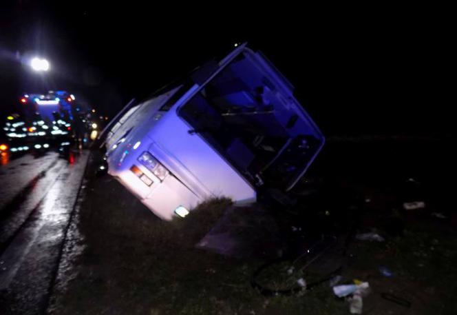 wypadek jesionna jędrzejów autokar
