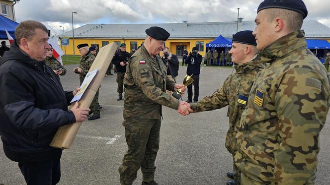 Mistrzostwa Klas Mundurowych na poligonie drawskim 