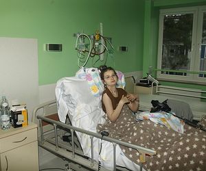 Koń zrujnował życie 16-letniej Klaudii. Mama: Cudem udało się ją uratować