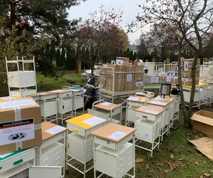 ​Już jutro opatrunki, pościel, ubrania medyczne i dla chorych oraz meble szpitalne trafią do misyjnych szpitali i przychodni w Kamerunie!