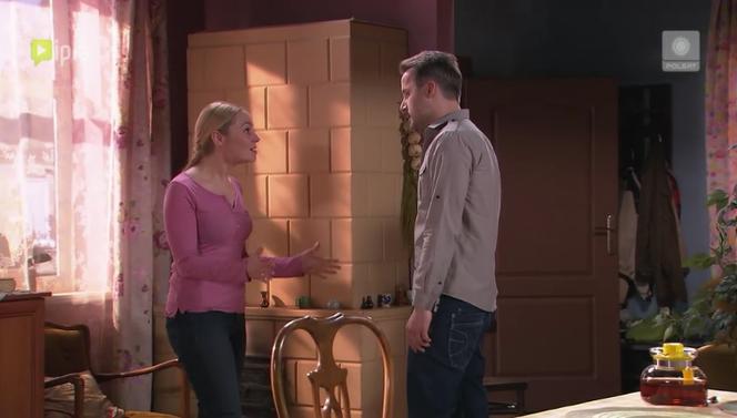 Pierwsza miłość odc. 2118. Bartek (Rafał Kwietniewski), Emilka (Anna Ilczuk)