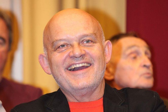 Adam Ferency gorzko o walce z nałogiem. „Nie chcę zdechnąć z powodu alkoholizmu”