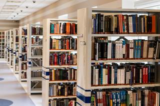 W kilku łódzkich bibliote​kach powstaną biblioteczki edukacji seksualnej! [AUDIO]