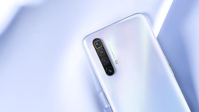  Realme X3 SuperZoom