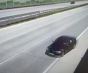 Chwile grozy na autostradzie A1. Samochód z wiceministrem Koperskim uniknął czołówki. BMW jechało pod prąd