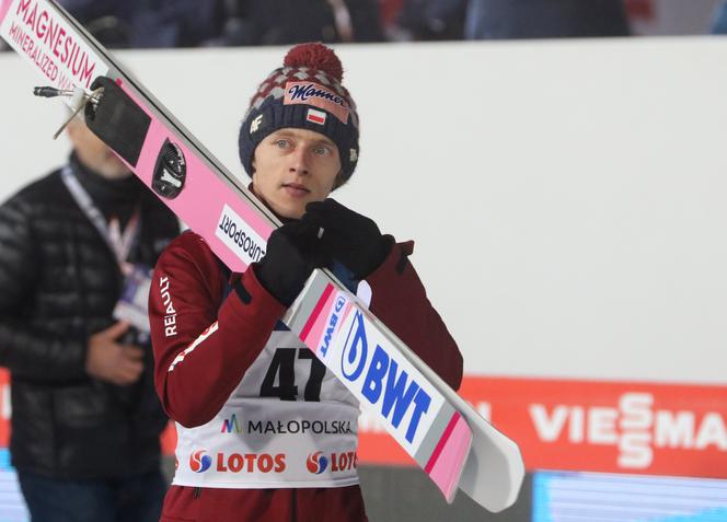 Dawid Kubacki nie mógł wydusić słowa. Gigantyczne wzruszenie. Łzy same cisną się do oczu