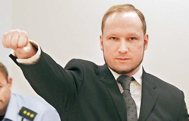Biedny Breivik skamle: Torturują mnie!