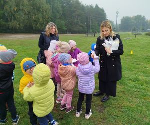Dębowy Elektryczny Las został zasadzony nad Siedleckim zalewem w ramach programu Polska Stolica Recyklingu
