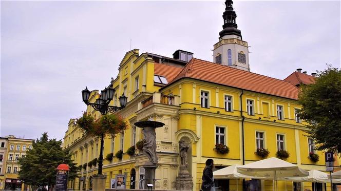 Perła Dolnego Śląska. To barokowe miasto nazywane jest "małym Krakowem"