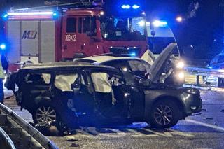 Sprawca uciekł ze szpitala? Wstrząsający wypadek na Trasie Łazienkowskiej. Jedna osoba zginęła, cztery zostały ranne