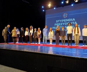 Blisko 700 najzdolniejszych siedleckich uczniów z nagrodami za dokonania w nauce!