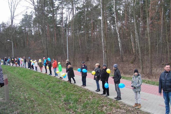 Ludzki łańcuch protestu w gminie Wieliszew