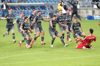 Lechia Gdańsk w finale Pucharu Polski! Pokonała Lecha Poznań po karnych, co za DRAMATURGIA!