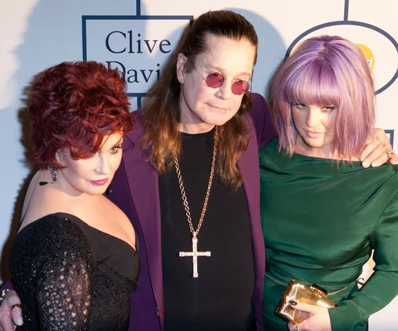 Ozzy nie żyje. Odgryzł głowę nietoperzowi i zapisał się w historii