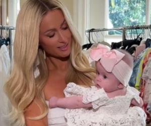Paris Hilton zażartowała i się zaczęło. Odlicza dni do… opalania córki? 