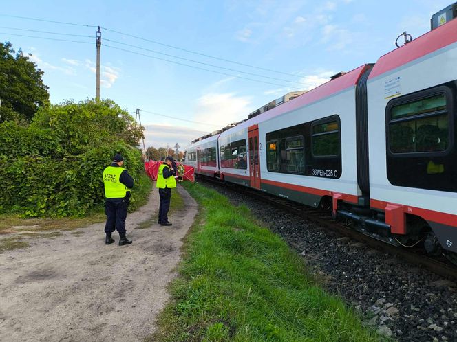 Wągrowiec. Śmiertelny wypadek na przejeździe kolejowym