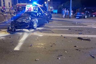 Wypadek na skrzyżowaniu ul. Dąbrowskiego i Konarskiego w Tarnowie. 5 osób trafiło do szpitala