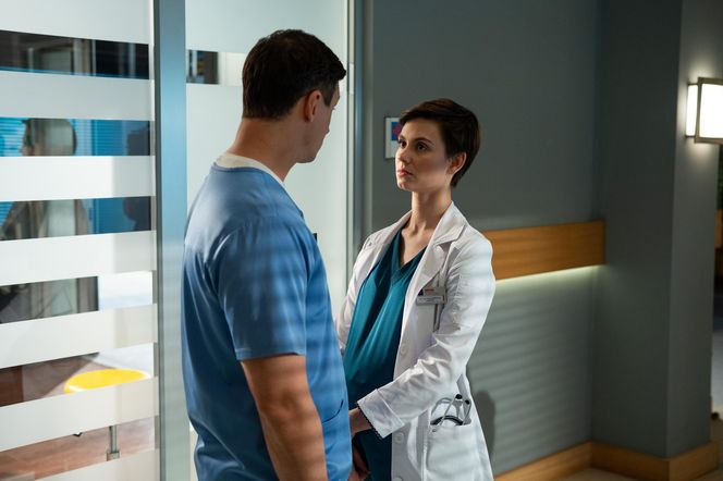 Na dobre i na złe odc. 956. Blanka (Pola Gonciarz), Krzysztof Radwan (Mateusz Damięcki)