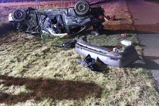 Koszmarny wypadek na A2 pod Łodzią! 18-latka i 20-latek z BMW nie żyją [ZDJĘCIA].