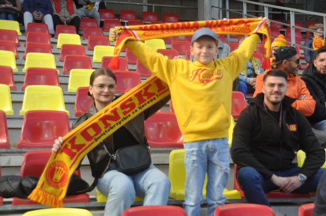 Korona Kielce - Lech Poznań. Zdjęcia kibiców na Exbud Arenie