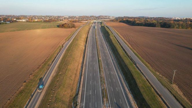 Tak na najnowszych zdjęciach prezentuje się północna obwodnica Krakowa S52