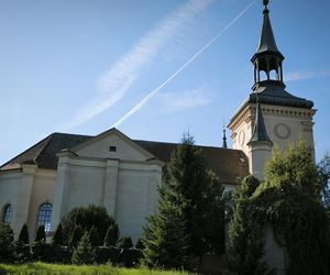 Kościół farny w Osiecznej