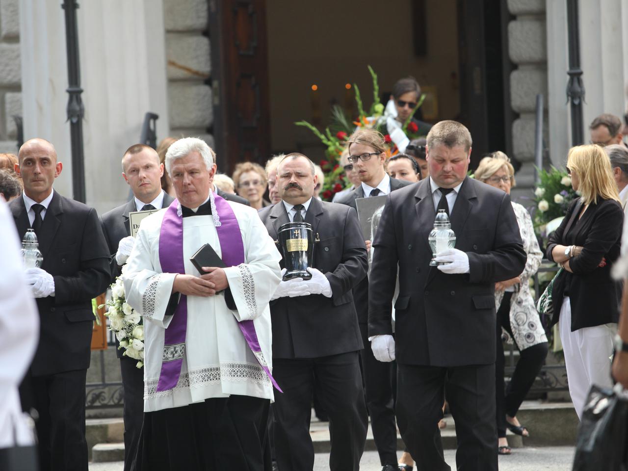 POGRZEB MONIKI DZIENISIEWICZ - OLBRYCHSKIEJ W ŁODZI.