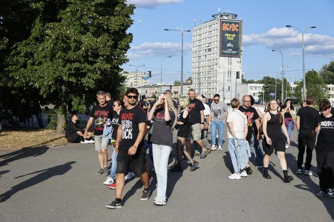 Koncert AC/DC w Warszawie (4.07.2025) - część pierwsza. Organizatorem koncertu jest Live Nation