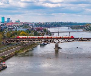 324 miliony pasażerów i 20. urodziny. Te pociągi zna każdy warszawiak