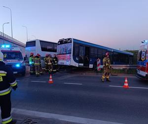 Kraksa autobusów w Nowej Hucie. Nie żyje 61-letni kierowca MPK