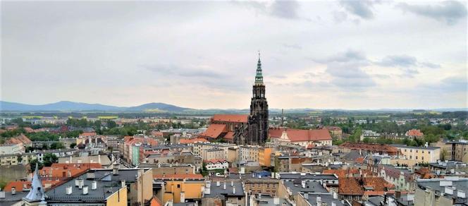 Perła Dolnego Śląska. To barokowe miasto nazywane jest "małym Krakowem"