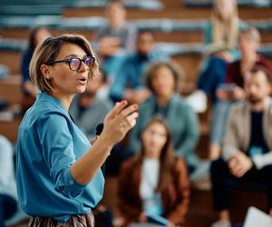 W leczeniu SM nastąpiła rewolucja. Ale nadal potrzebne są zmiany systemowe 